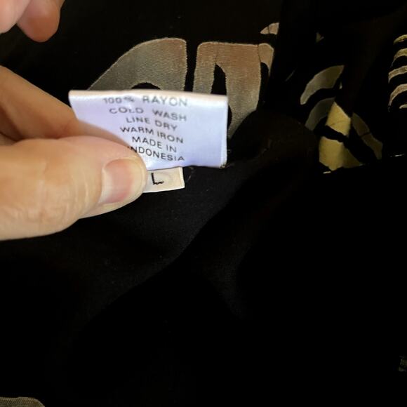 Meng Design Artsy Fish Design Boho Top Blouse Size Large Missing Button - Picture 9 of 11